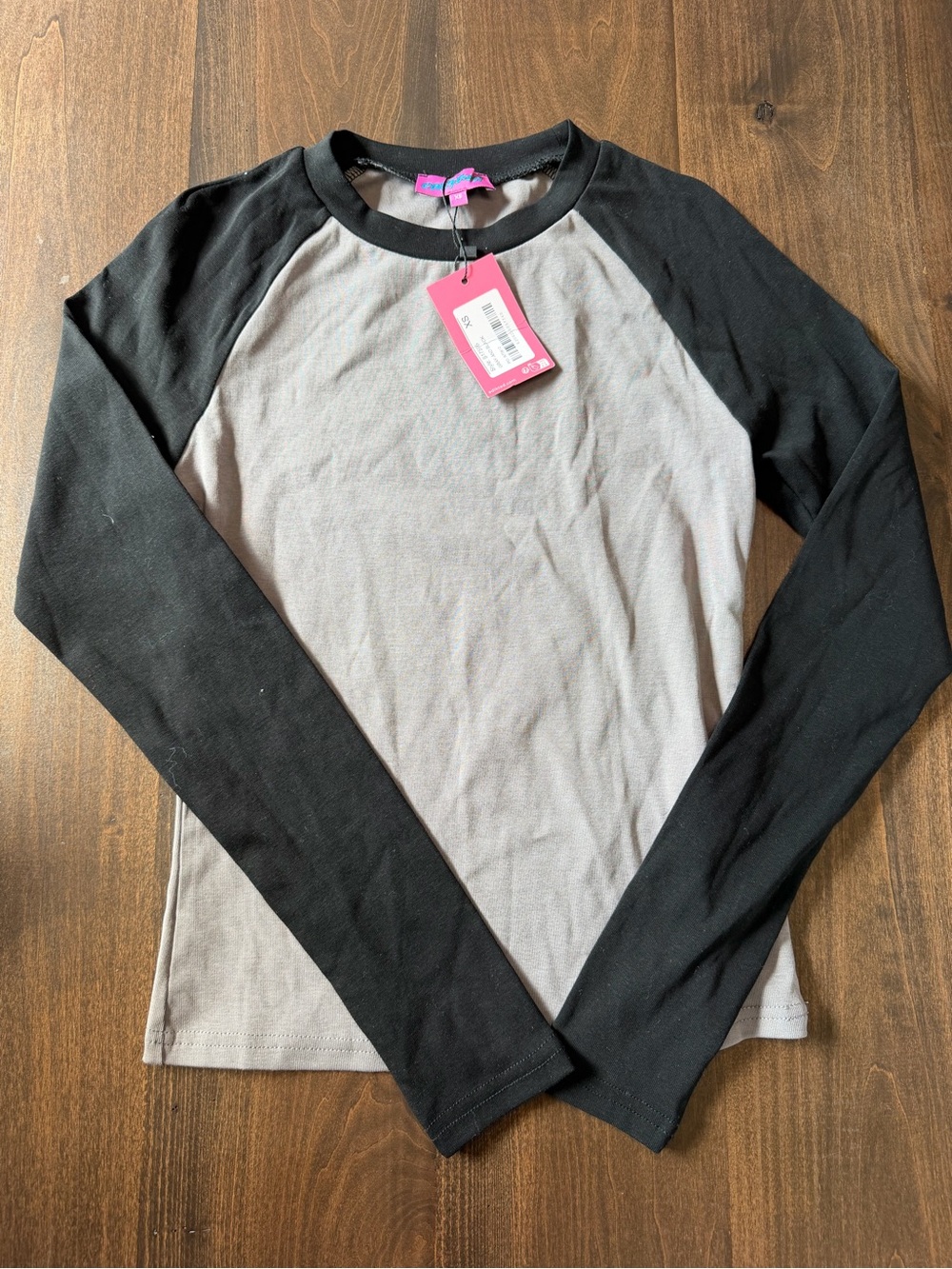 Edikted Raglan Top